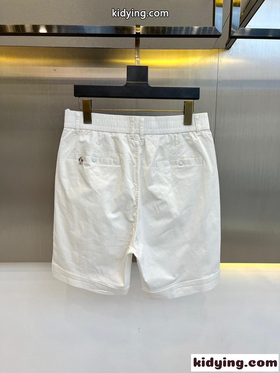 シンプル 合わせやすい モンクレール パンツ コピー ショートパンツ ホワイト-1
