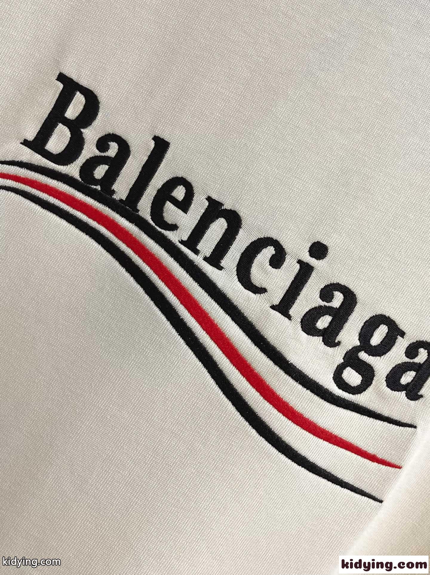 人気 POLITICAL CAMPAIGN 半袖Tシャツ バレンシアガ Tシャツ コピー ベージュ-2