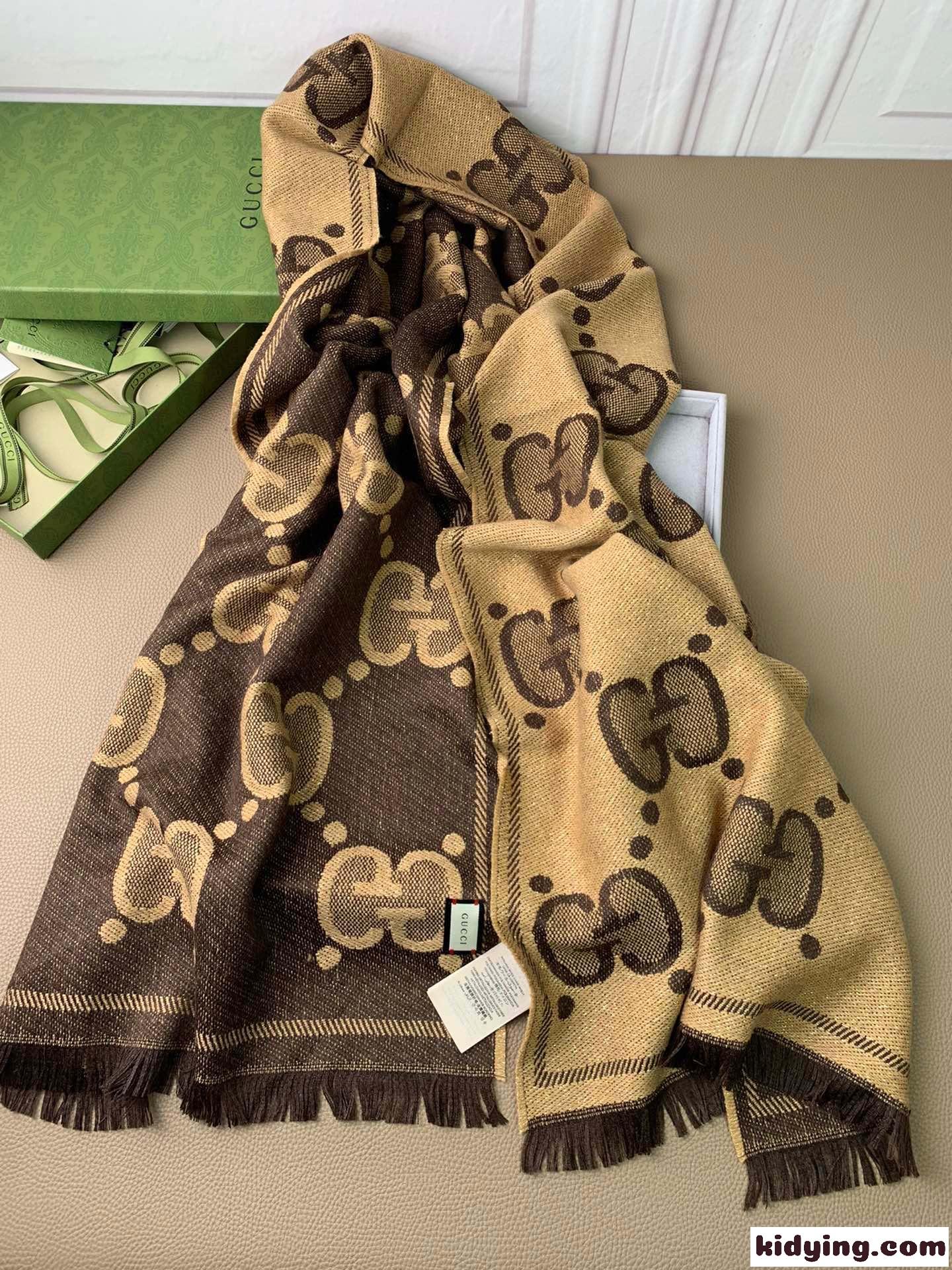 GGカシミア ラメ ジャカード マフラー グッチ スカーフ コピー 45*195CM ユニセックス-1