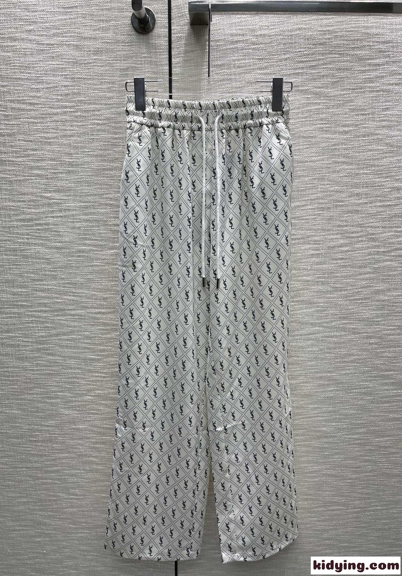 上品 高級感 人気 カジュアル おしゃれ イヴ・サンローラン ズボン コピー レディース 春夏 パンツ-2