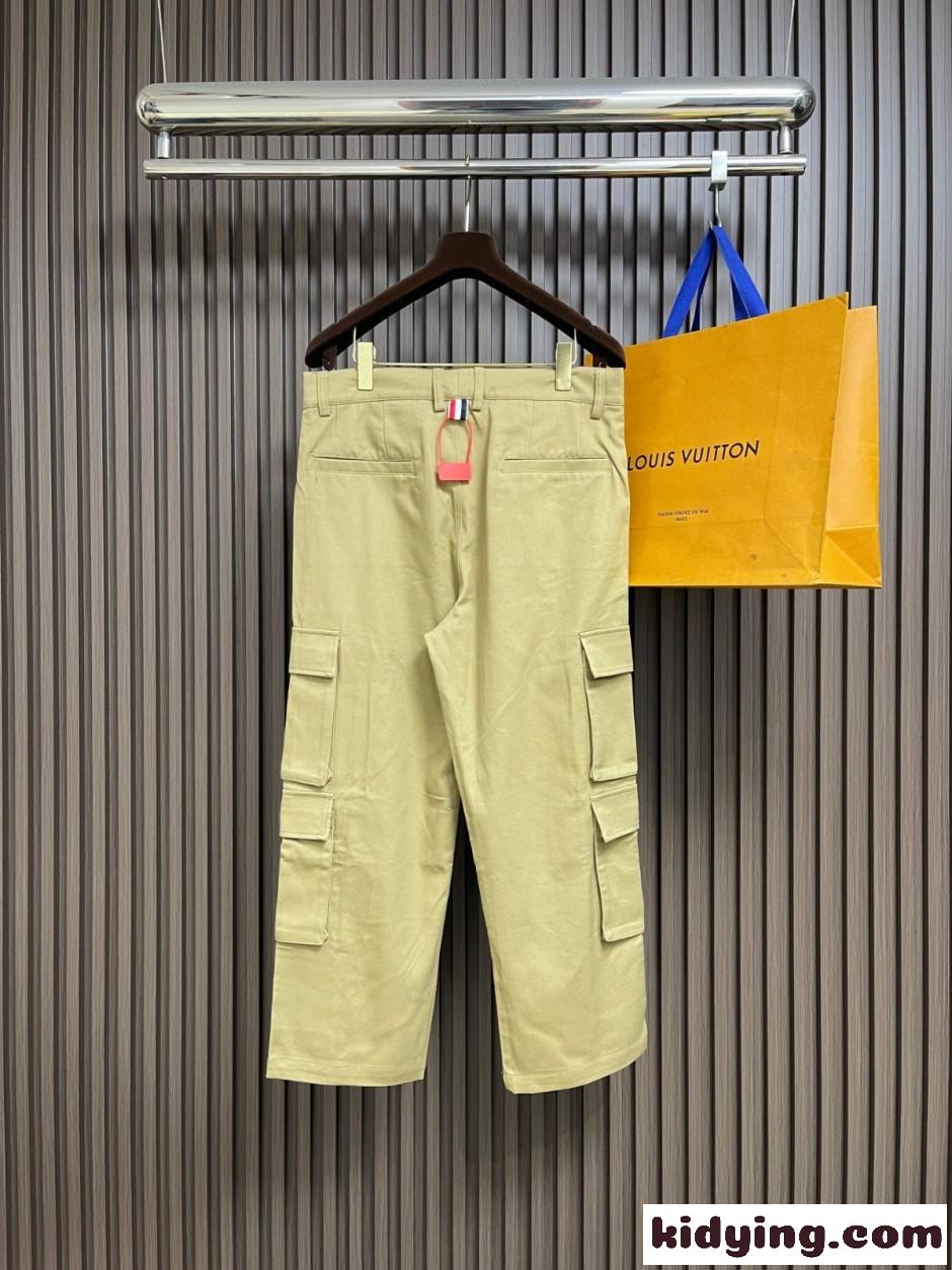 スタイリッシュ カジュアル カーゴパンツ トムブラウン パンツ 偽物 カーキ-1