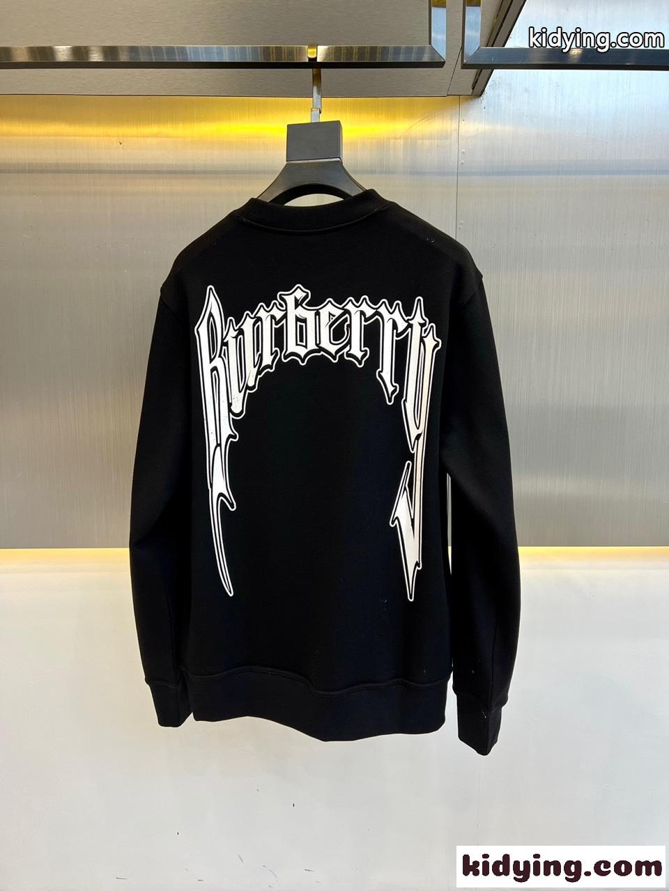 バーバリー Tシャツ コピー 定番 プリント クルーネック コットン スウェットシャツ ブラック-4