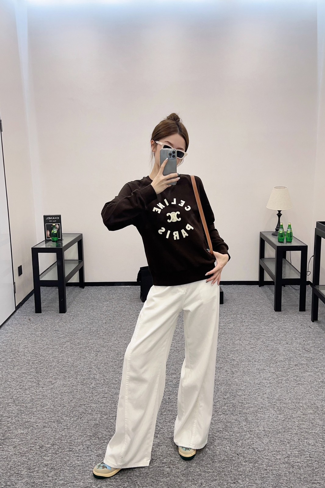 定番 カジュアル ロゴ入り スウェットシャツ セリーヌ Tシャツ コピー ダークブラウン-3