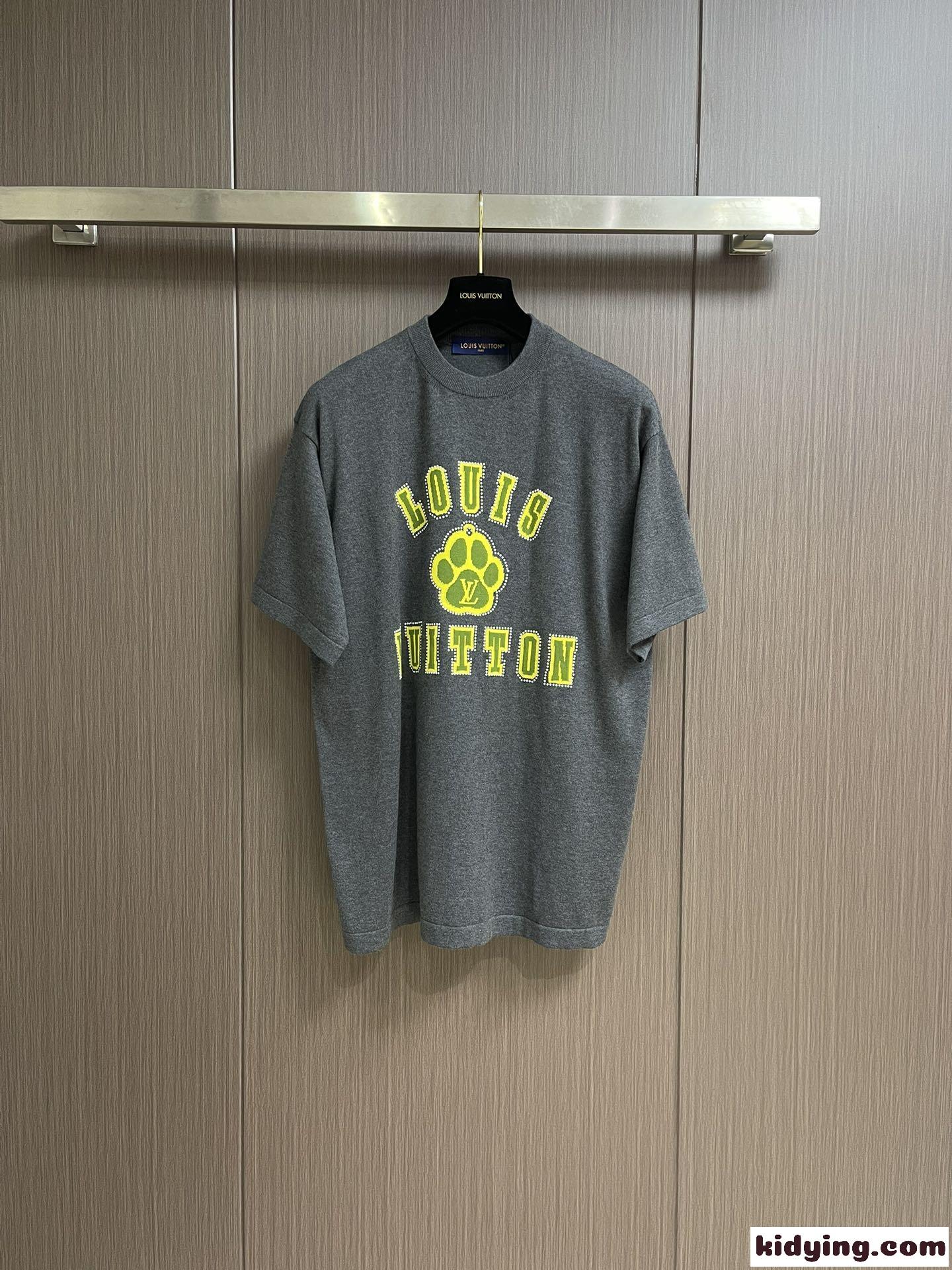 カジュアル ルイ・ヴィトン Tシャツ コピー エンベリッシュドショートスリーブコットンクルーネック-1