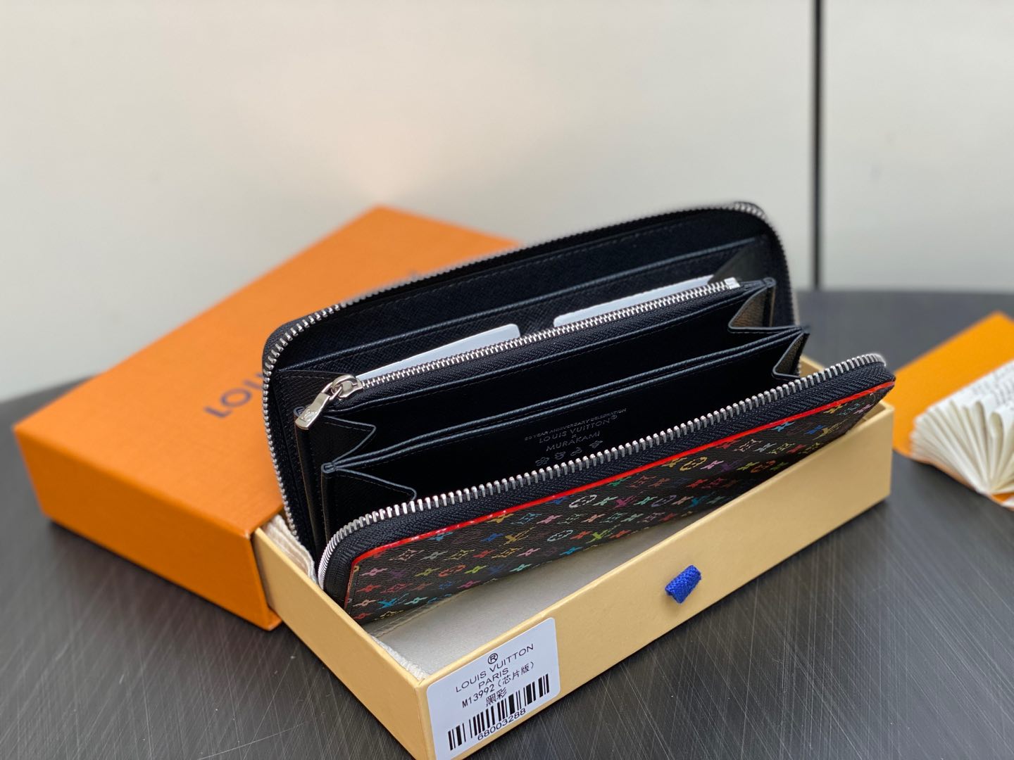 M13922 日本限定 LV × TM ジッピー･ウォレット ルイヴィトン 財布 スーパーコピー ブラック-4