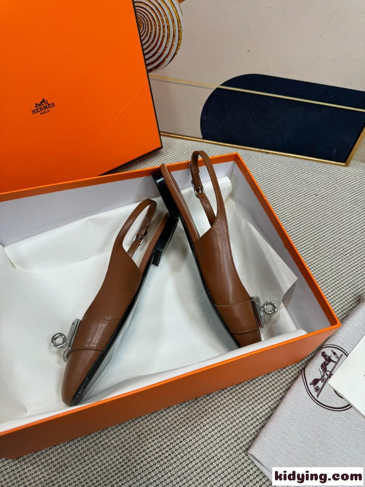 上品 フェンミン イノセント バレーシューズ エルメス サンダル コピー ブラウン-1
