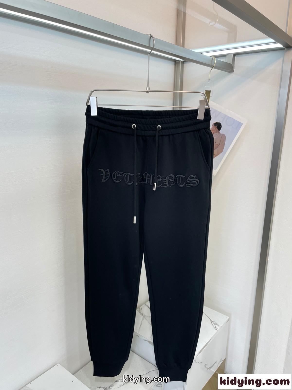 クロムハーツ パンツ コピー 合わせやすい おしゃれ メンズ カジュアルパンツ-1