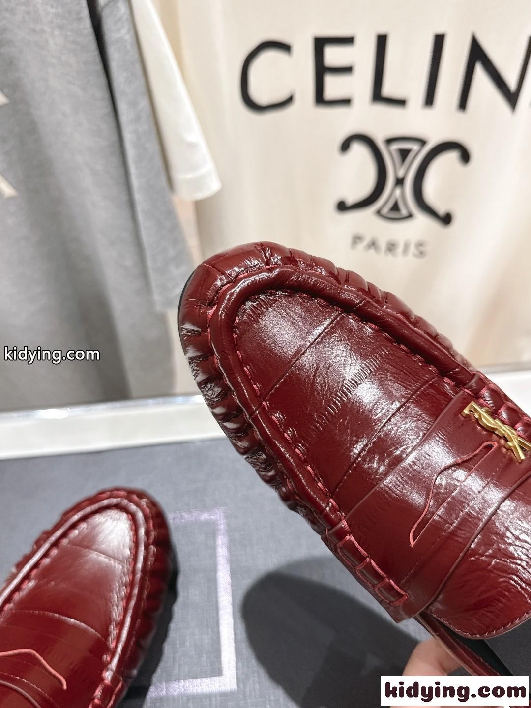 クロコダイル型押しYSL ル ローファー イヴ・サンローラン レディースシューズ スーパーコピー レッド-3