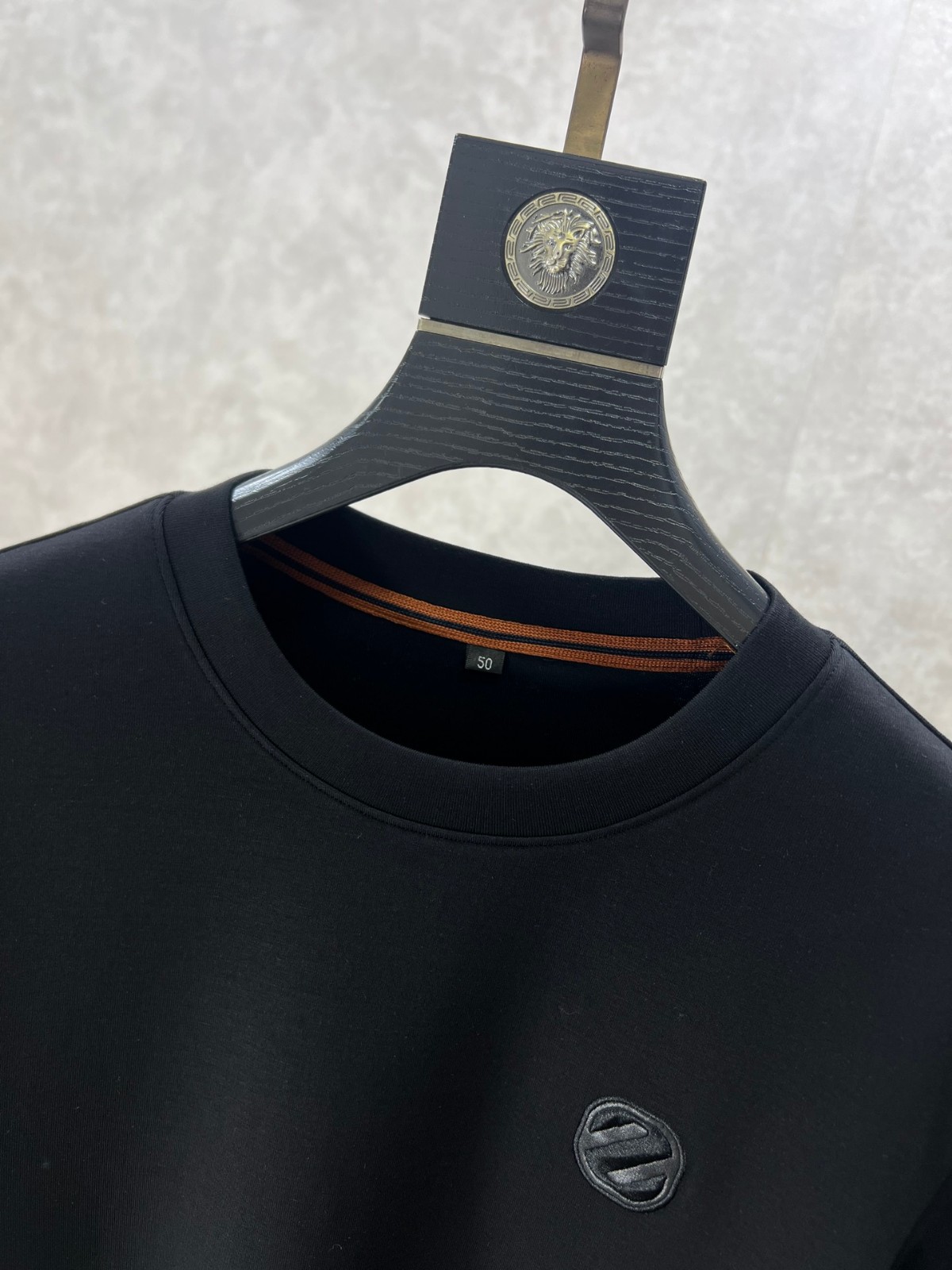 ベーシック ロゴ クルーネック エルメネジルド・ゼニア Tシャツ コピー スウェットシャツ ブラック-1