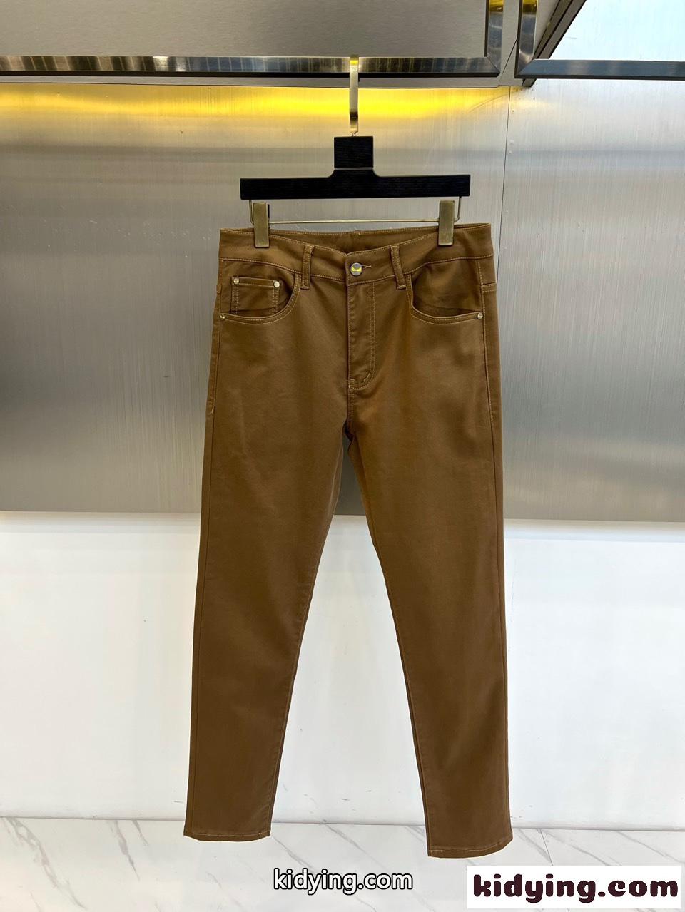 定番 合わせやすい ロングパンツ フェンディ ジーンズ 偽物 デニムパンツ-2
