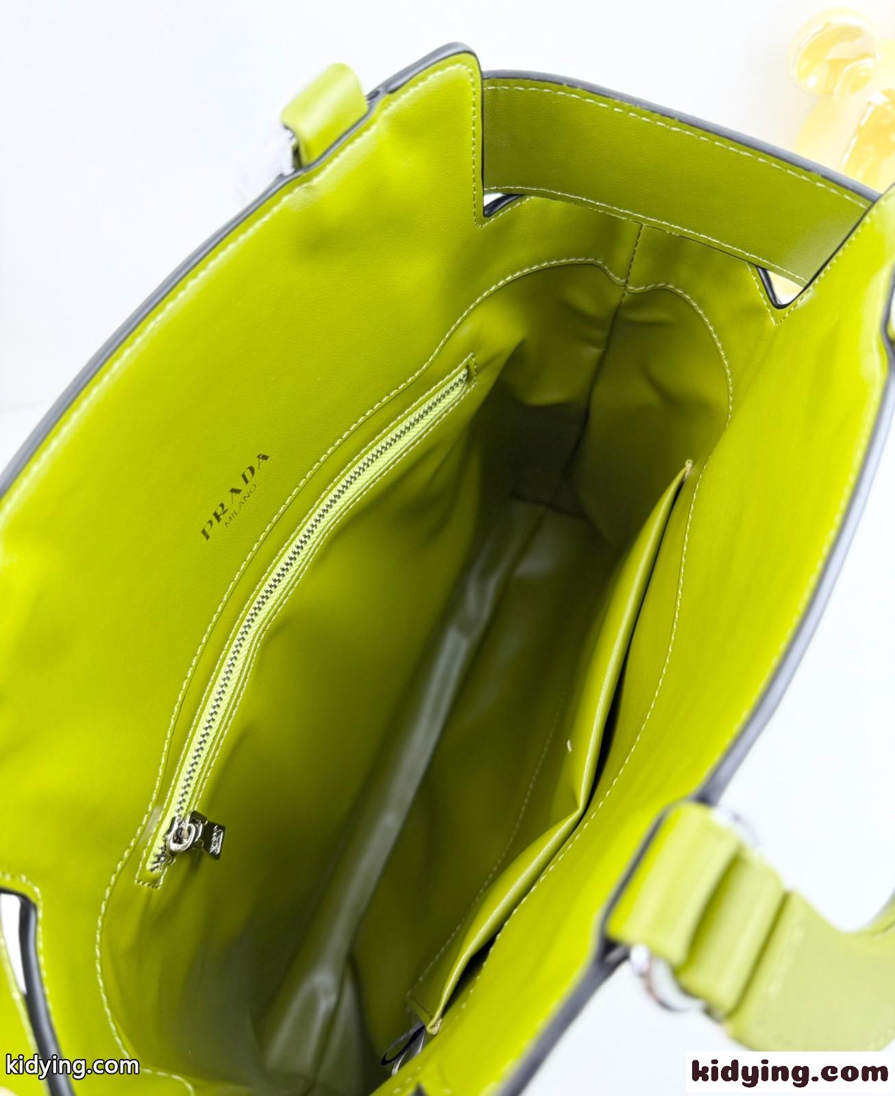 新作♪PRADA エチュード ミディアム レザーバッグ プラダ バッグ コピー グリーン-3