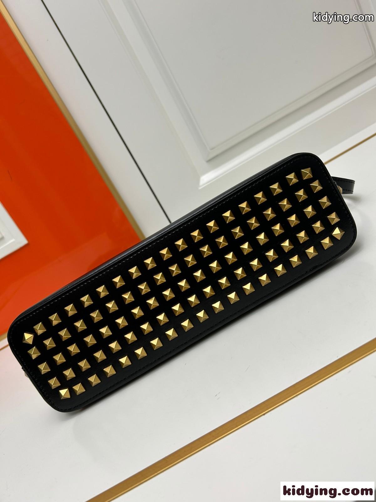 人気 ガラヴァーニ ロックスタッズ ハンドバッグ ヴァレンティノ バッグ コピー ブラック-3