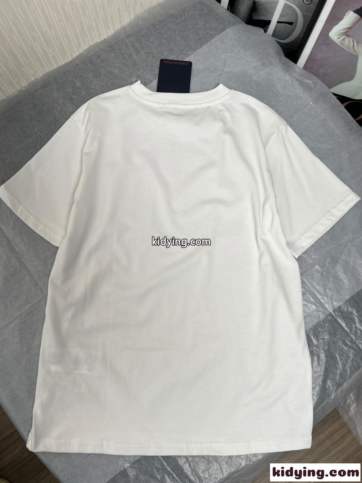 レディース モノグラムポケット おしゃれ クルーネック ルイ・ヴィトン Tシャツ コピー 春夏 半袖 トップス 人気-1