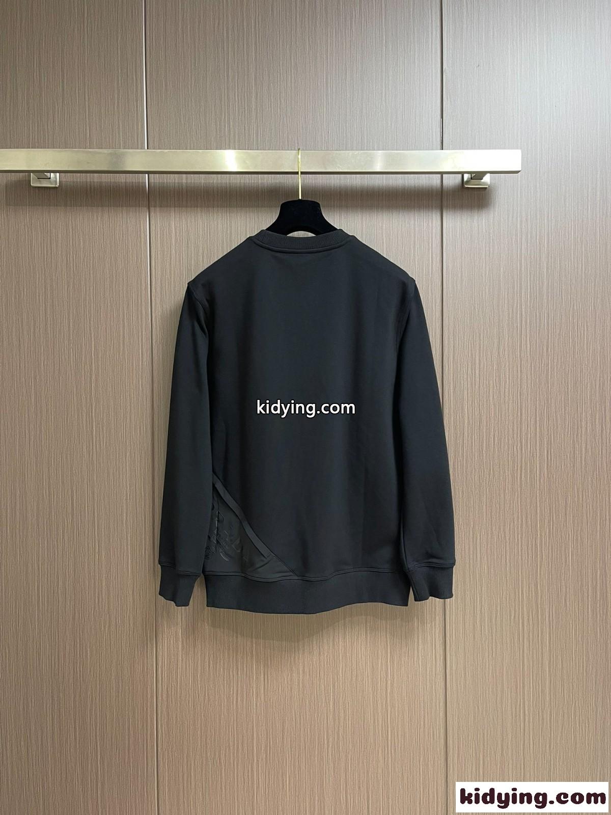 プラダ Tシャツ コピー クルーネック スウェットシャツ ブラック-0