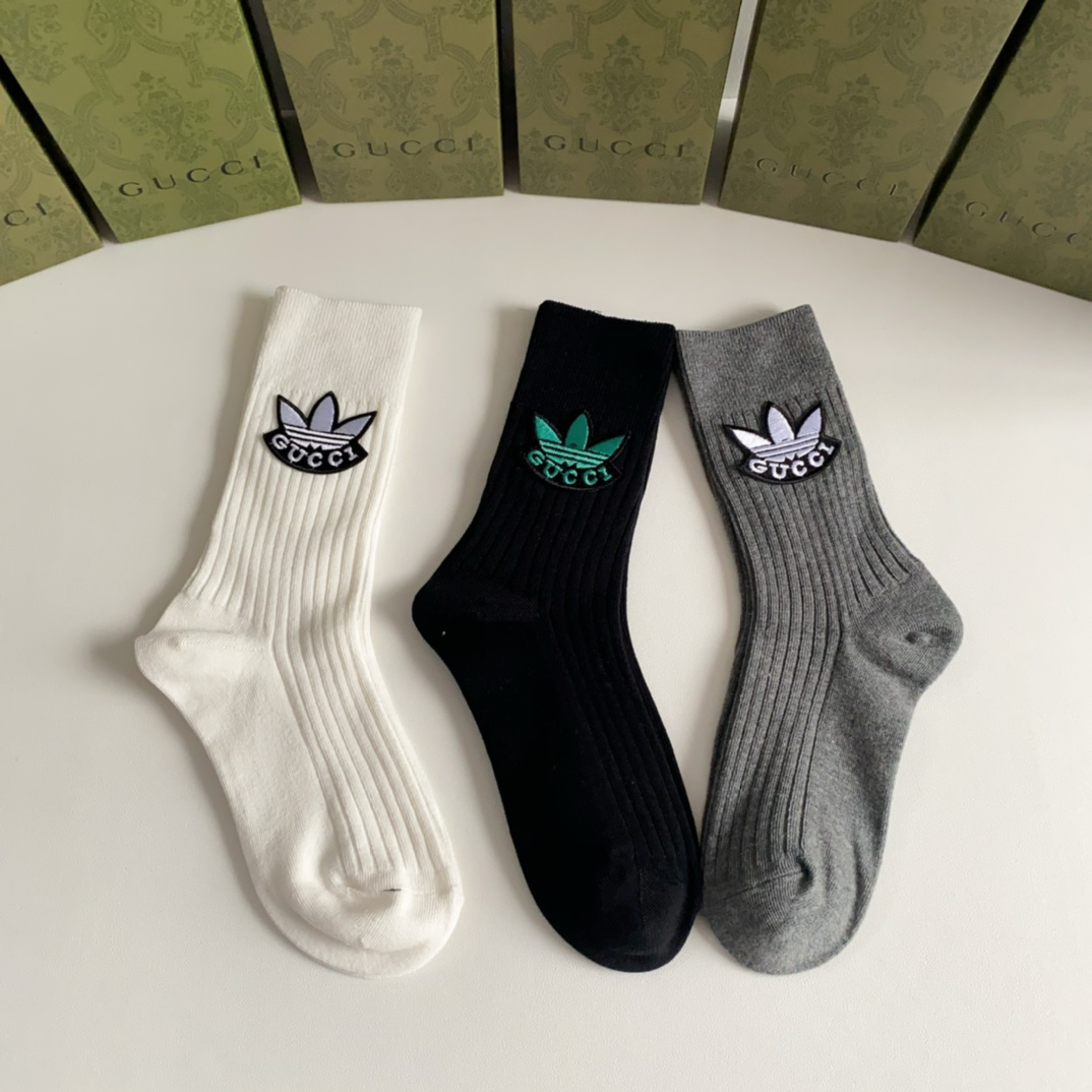 ADIDAS X GUCCI おしゃれ グッチ 靴下 コピー ロゴ入り 3足セット ソックス-3