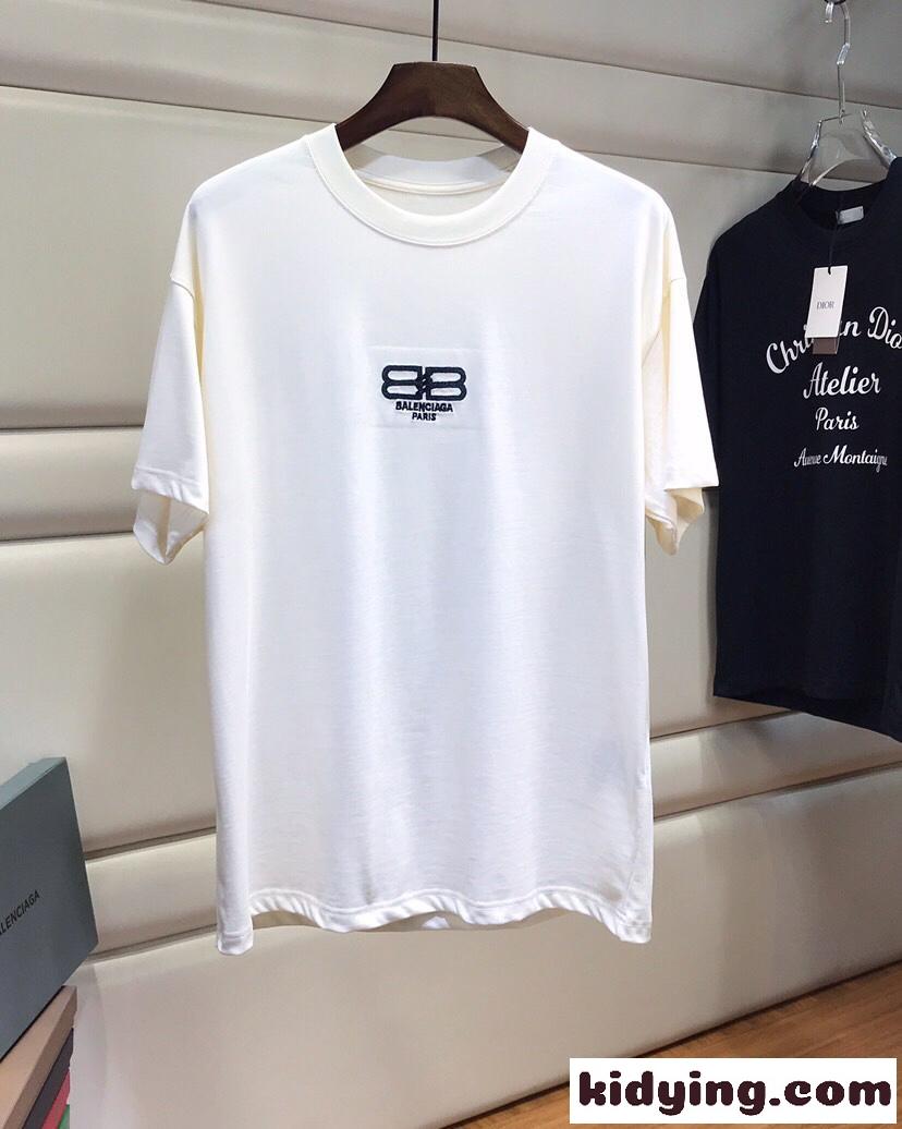 シンプル おしゃれ ロゴ 刺繍 クルーネック バレンシアガ Tシャツ コピー ユニセックス-0