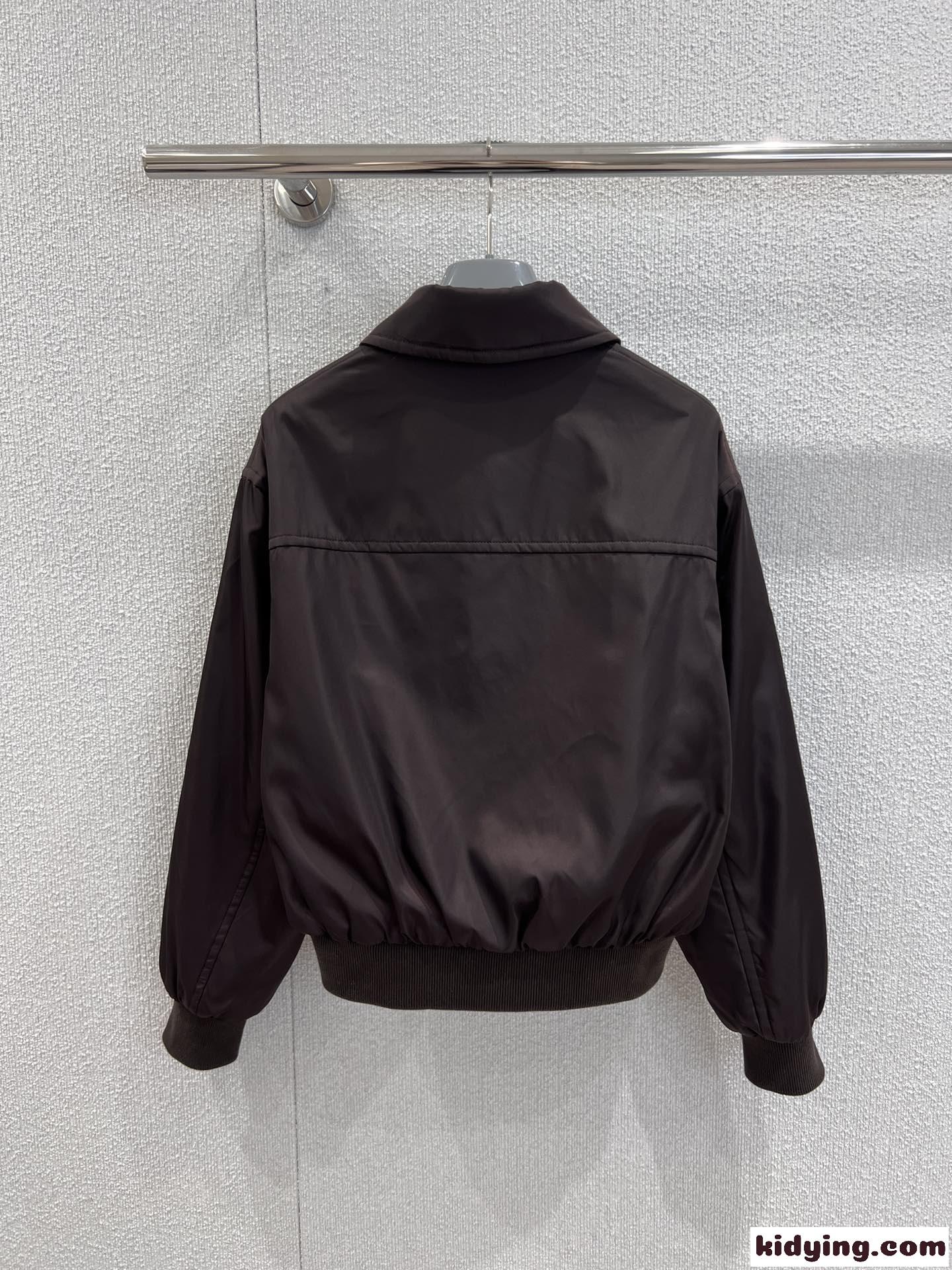 洗練された モダン ショートブルゾン プラダ ジャケット 偽物 レディース-0