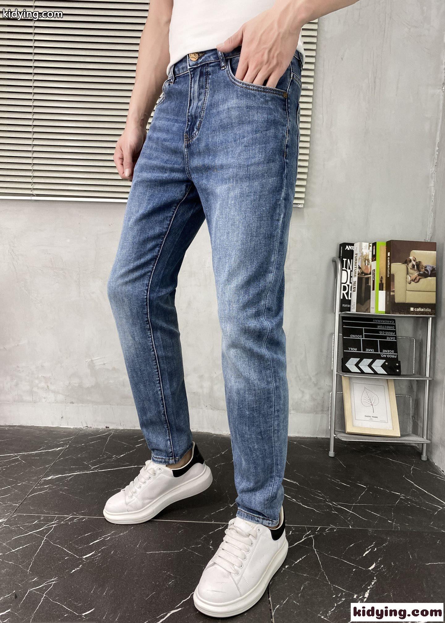 定番 カジュアル 人気 バーバリー ジーンズ コピー メンズ  ファッション デニムパンツ シンプル ハイウエスト-3