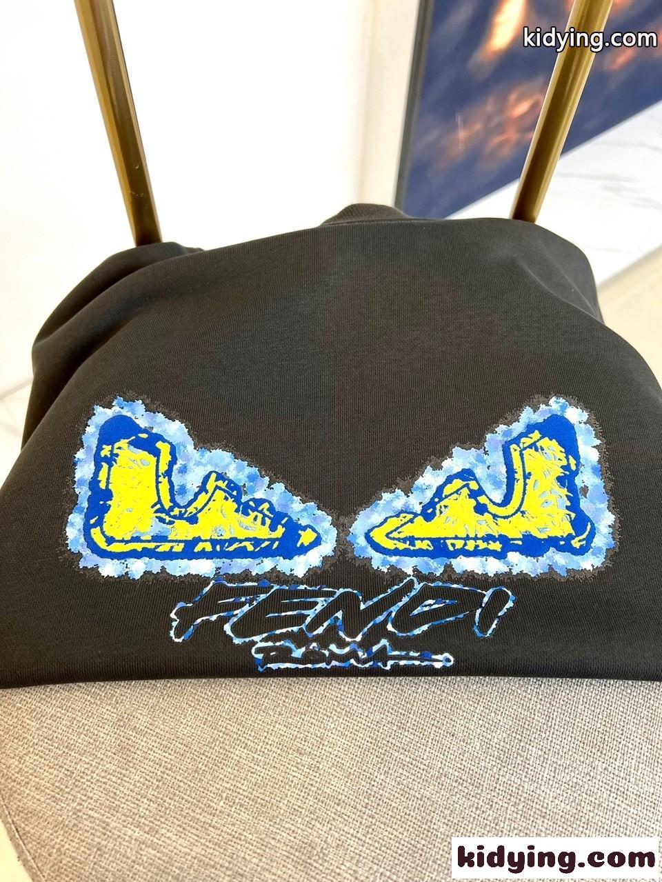 定番 ロゴプリント クルーネック スウェットシャツ フェンディ Tシャツ コピー グレー-2