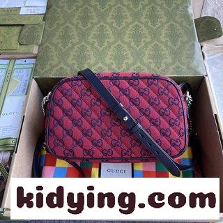ッチの古典的なトートバッグはまた古典を創造し Gucci Toteを新しい配色で再演出し グッチ バッグ アウトレット コピー-5