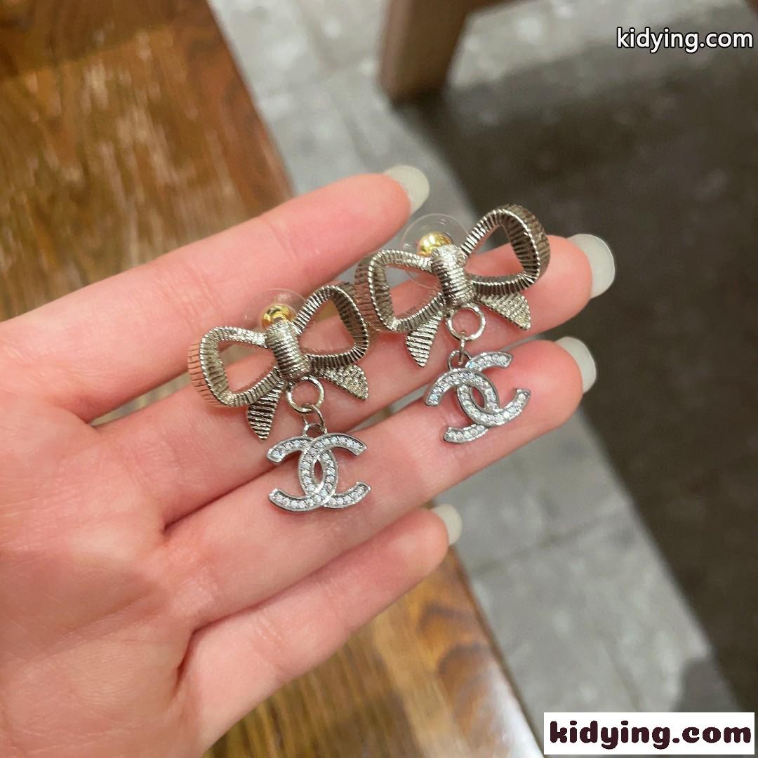 可愛い フェンミン シャネル イヤリング コピー レディースピアス アクセサリー-0