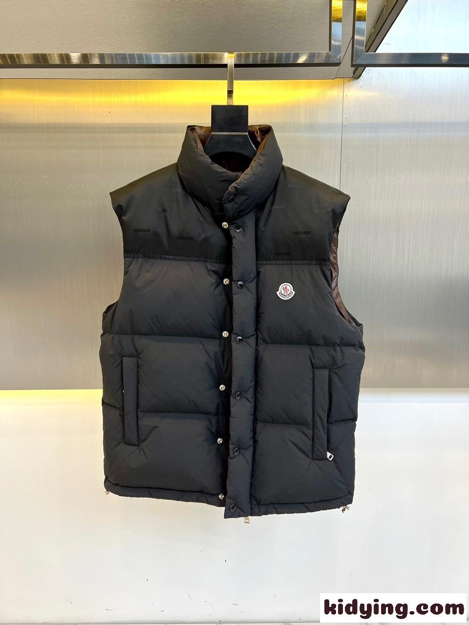 モンクレール MONCLER VERONEショートダウンジャケット コピー ブラック-1