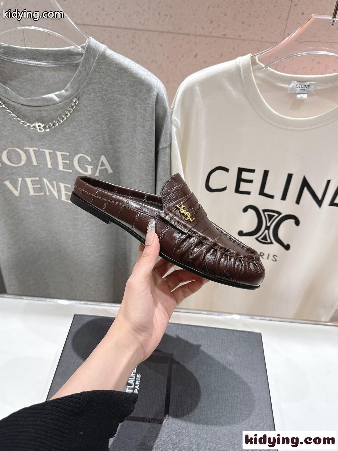 クロコダイル型押しYSL ル ローファー イヴ・サンローラン レディースシューズ スーパーコピー ブラウン-0