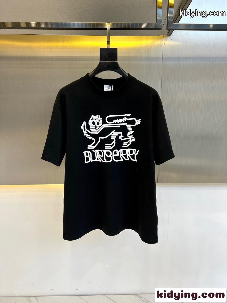 バーバリー Tシャツ コピー カジュアル リラックス プリント 半袖Tシャツ ブラック-0