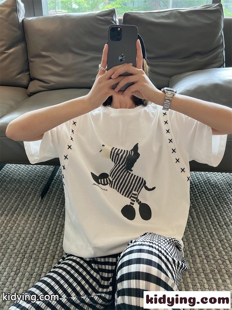 カジュアル お洒落 ミュウミュウ 半袖tシャツ コピー オーバーサイズ 可愛い プリント 人気-4