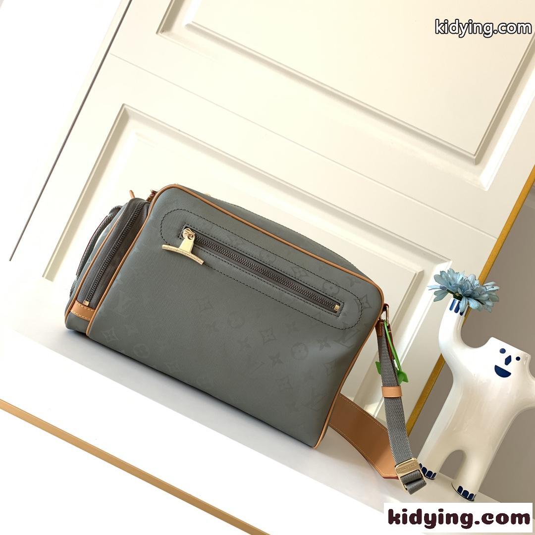 M43884 モノグラム チタニウム カメラバッグ ルイヴィトン バッグ コピー メンズ ショルダーバッグ-0