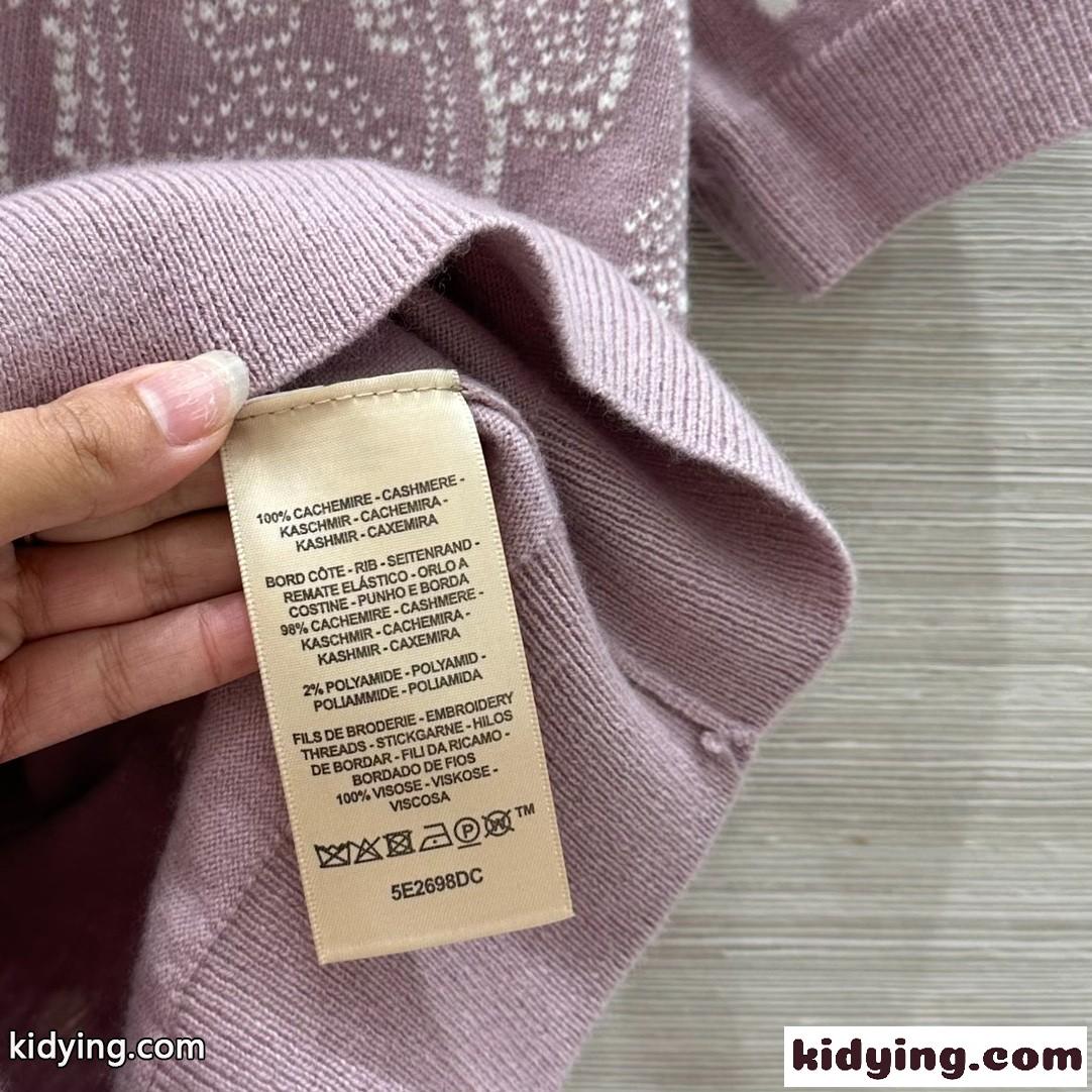 着心地抜群♪刺繍入り 半袖セーター エルメス ニットウェア コピー ピンク-0