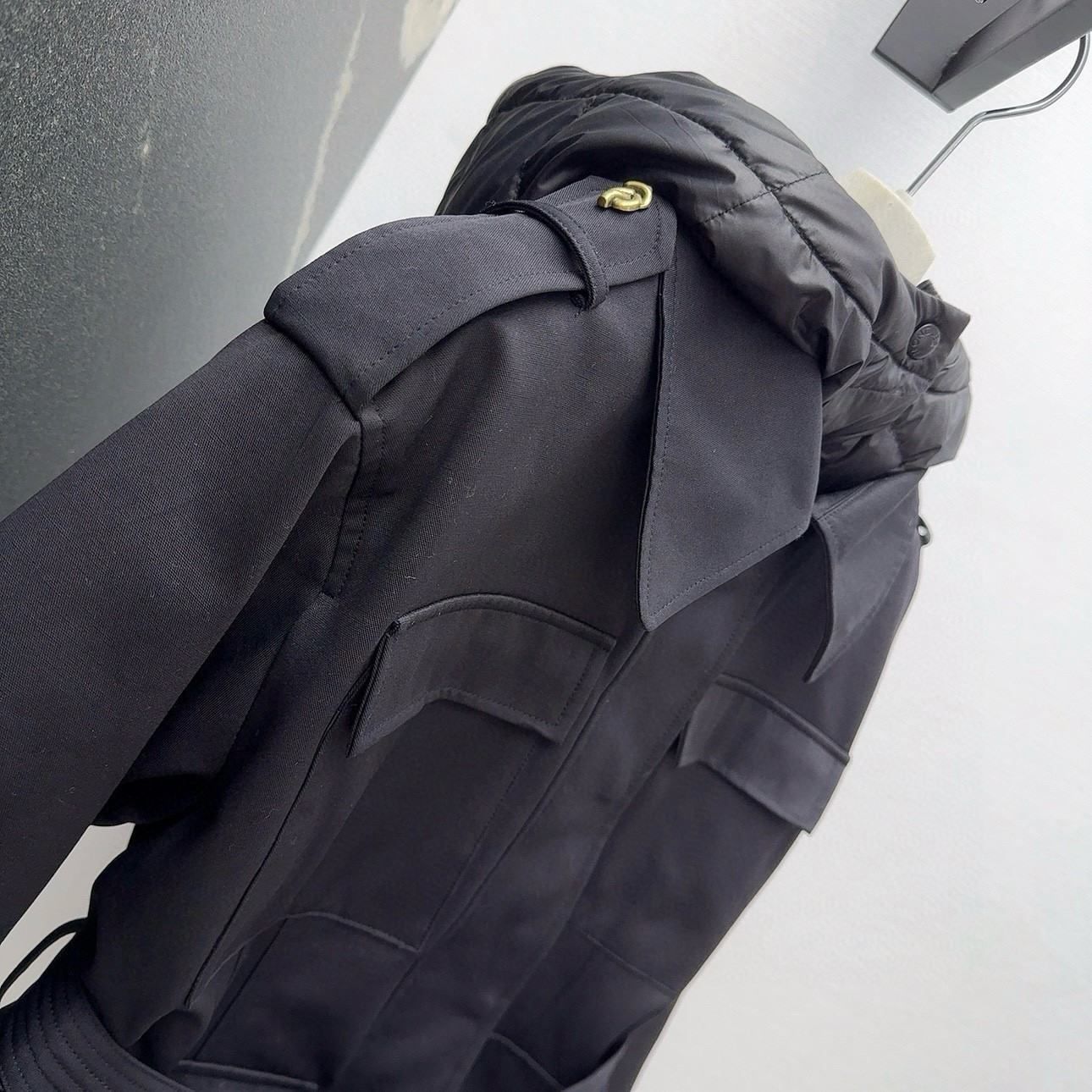 ベルト付き レイヤード風 ダウンジャケット モンクレール ダウンジャケット 偽物-0