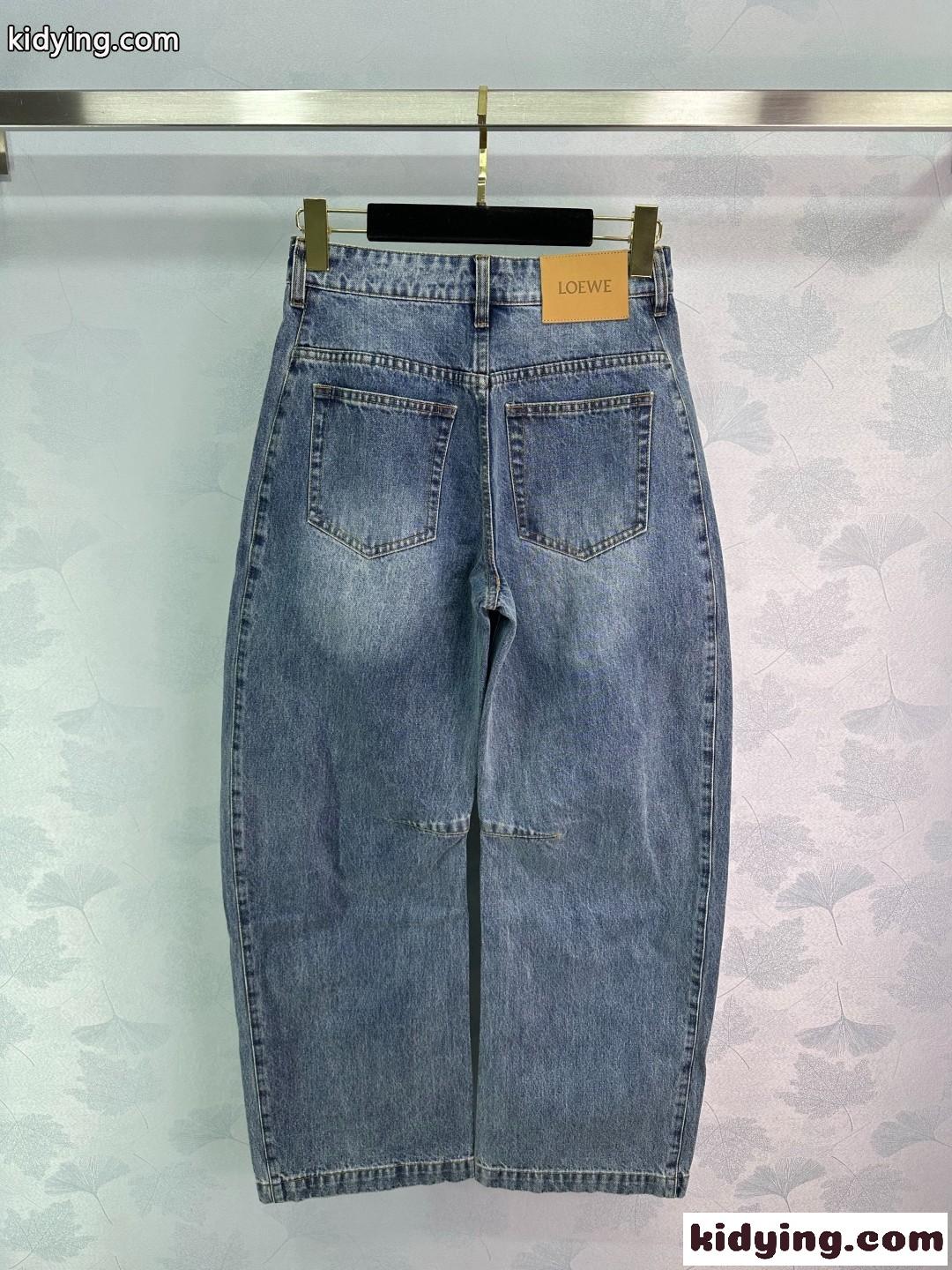 今季トレンド～バレルレッグデニムパンツ ロエベ ジーンズ コピー レディース-4