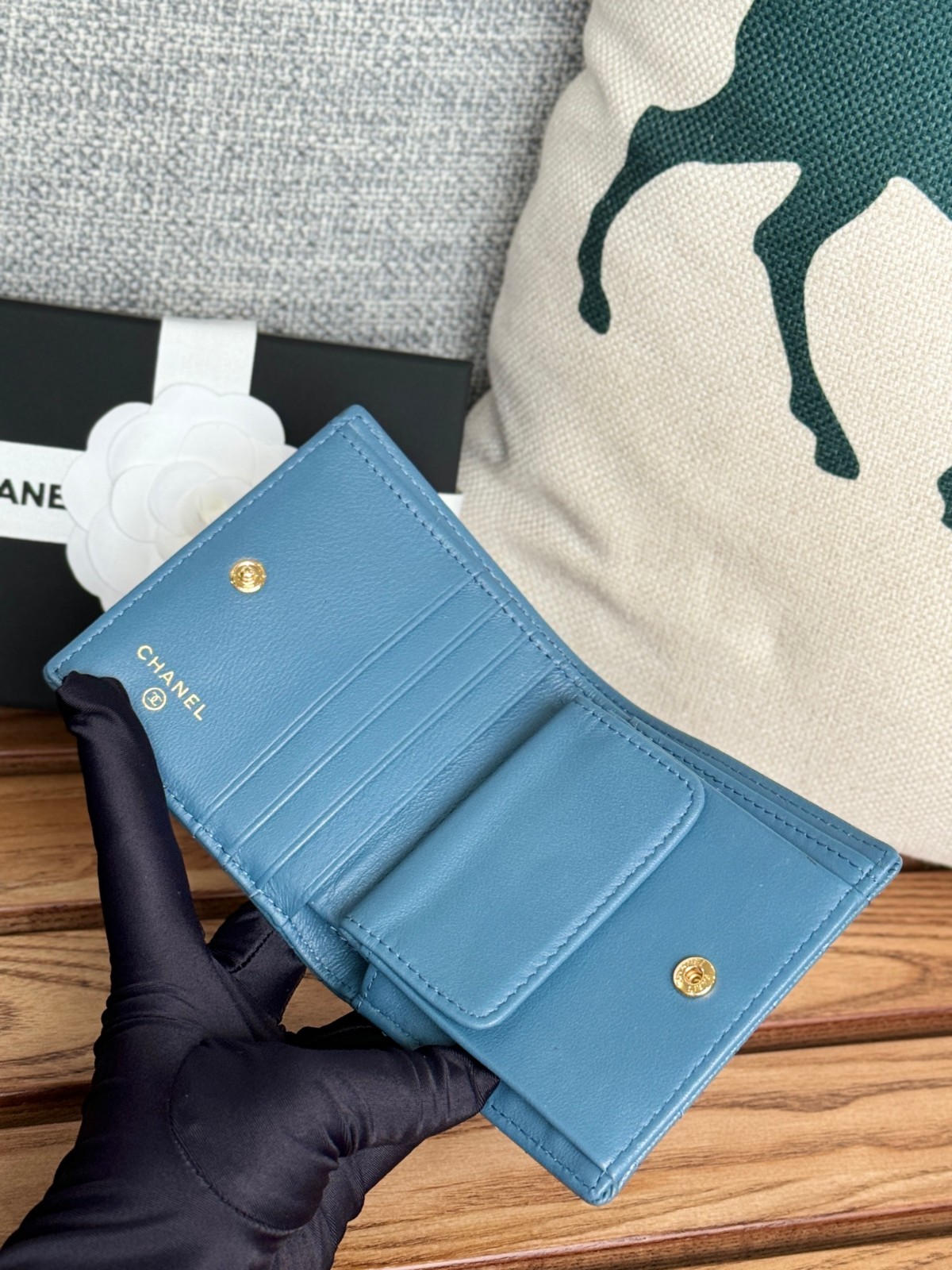 キルティング CCロゴ シャネル 財布 スーパーコピー 2つ折り財布 ブルー-0