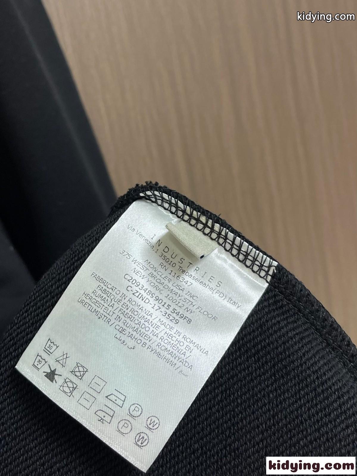 カジュアル ロゴ入り コットン スウェットシャツ モンクレール Tシャツ コピー ブラック-3
