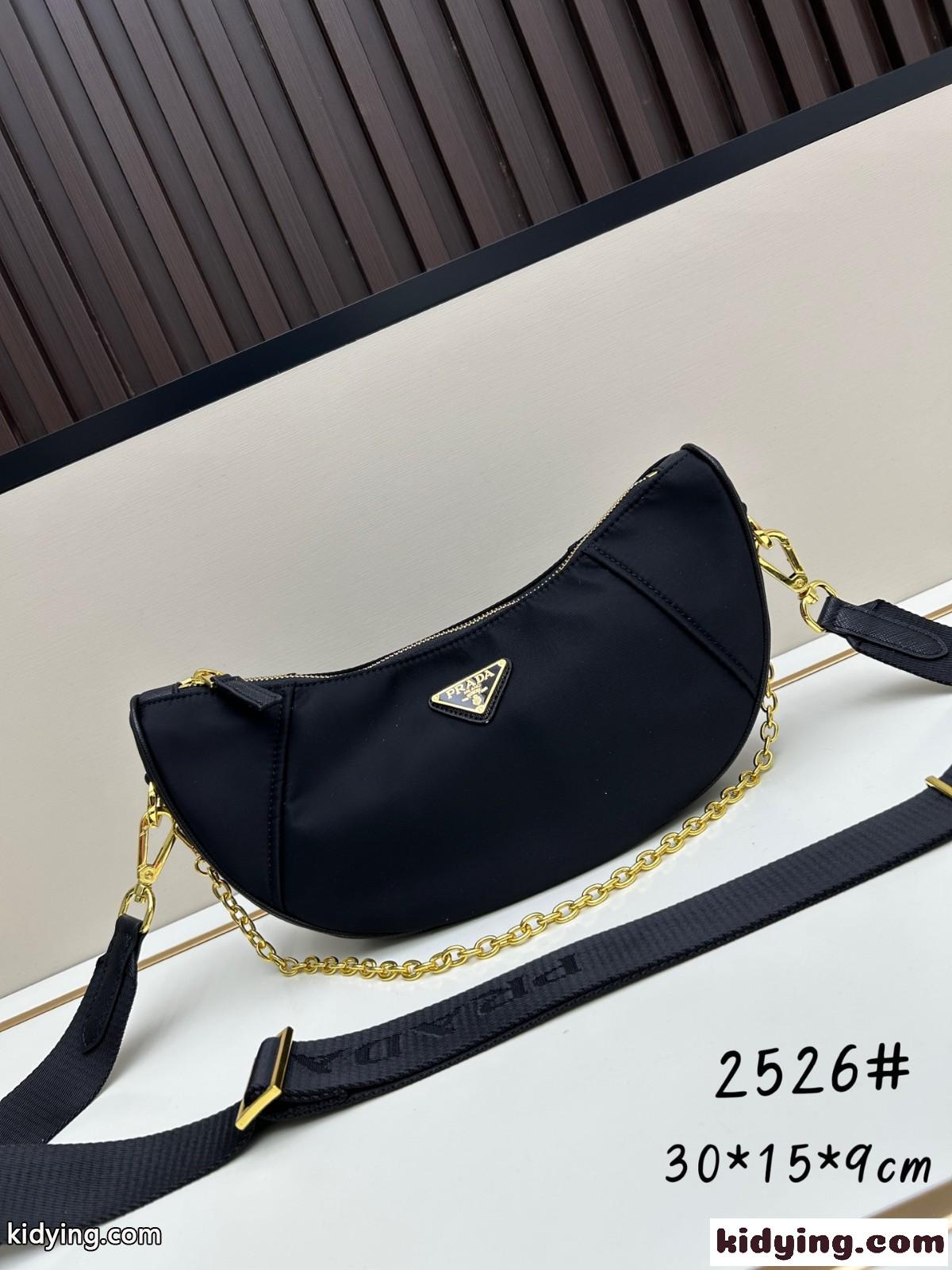 プラダ ドゥミ・リュンヌ Re-Nylon ショルダーバッグ コピー ブラック-2