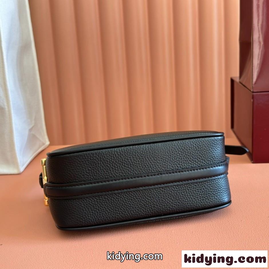 ハーフ ホースビット ミニバッグ GUCCI グッチ 860784 スーパーコピー ブラック-3