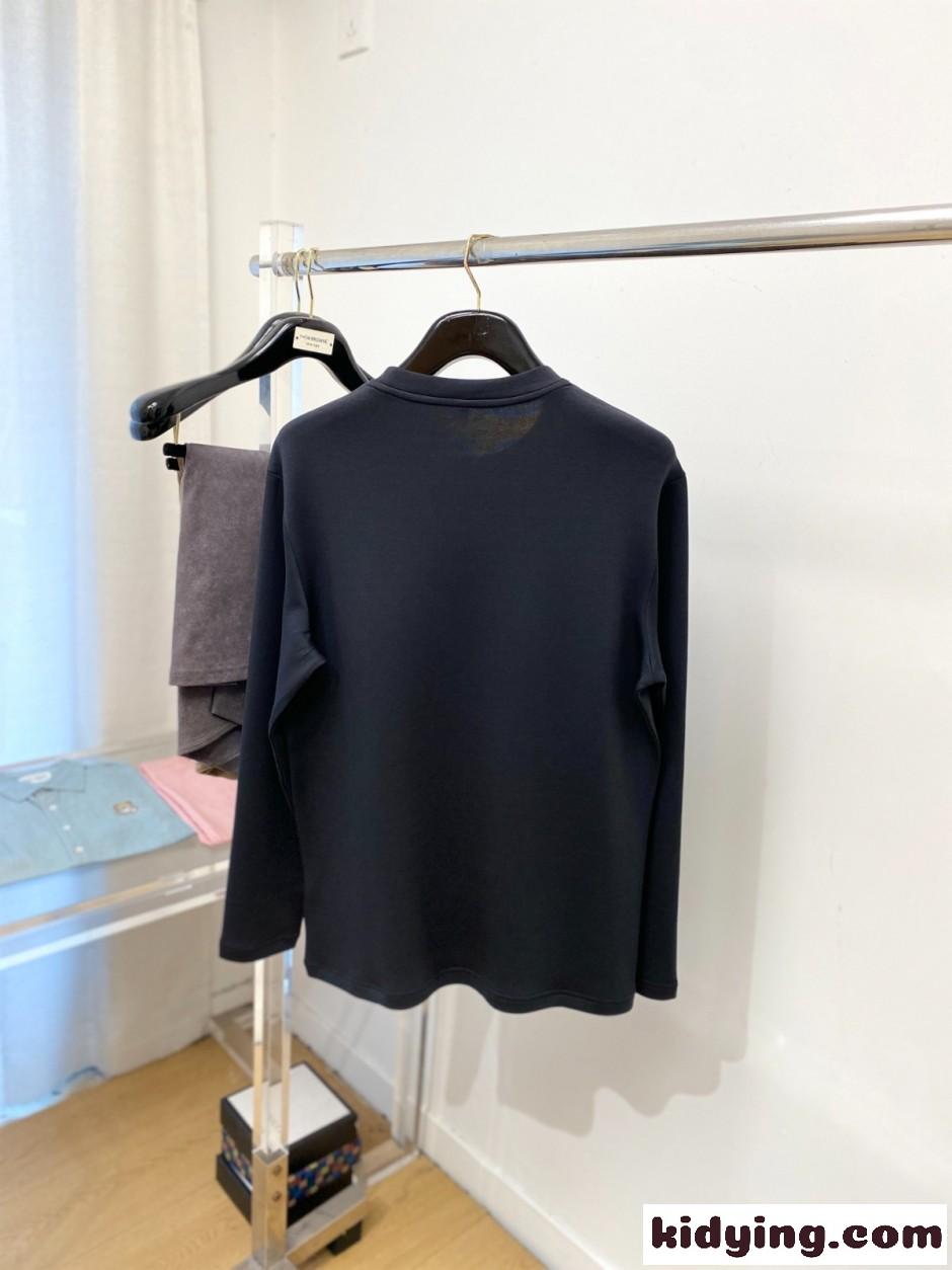 シンプル 合わせやすい モンクレール Tシャツ 偽物 クルーネック 長袖Tシャツ ダークグレー-4
