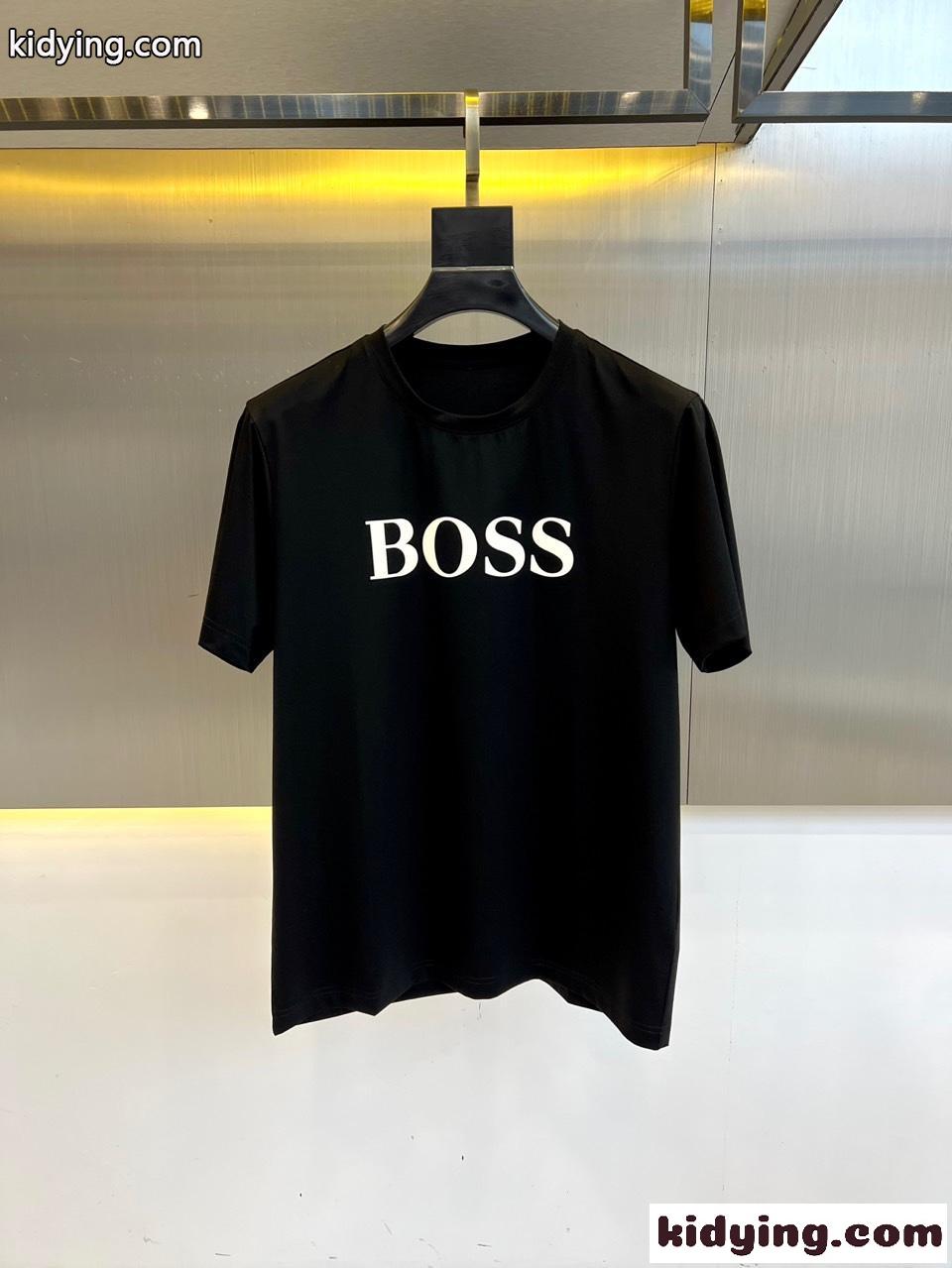 シンプル ロゴパッチ 半袖Tシャツ ヒューゴ・ボス Tシャツ 偽物 ブラック-1