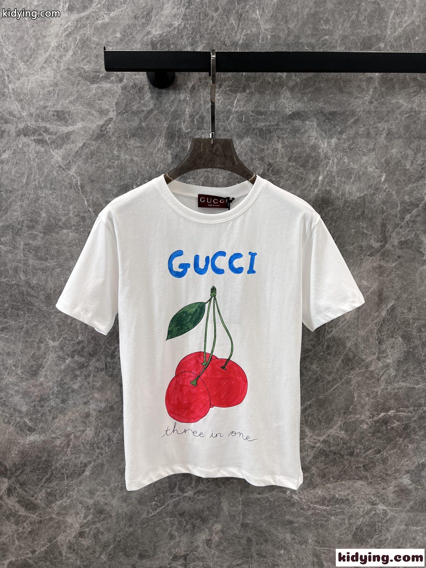 目を惹く プリント コットン 半袖Tシャツ グッチ Tシャツ コピー レディース トップス-1