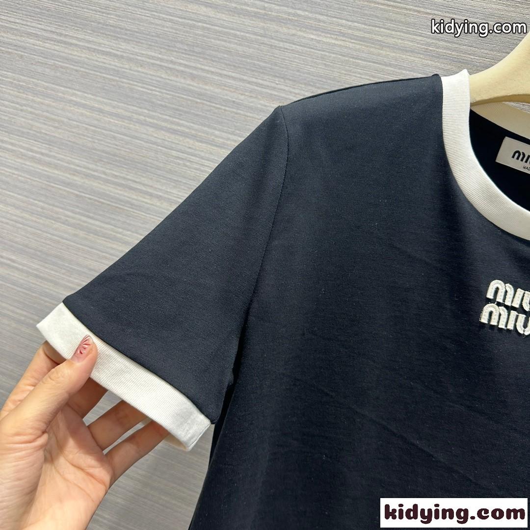 人気 ロゴ コットン 半袖Tシャツ ミュウミュウ Tシャツ コピー ブラック-0