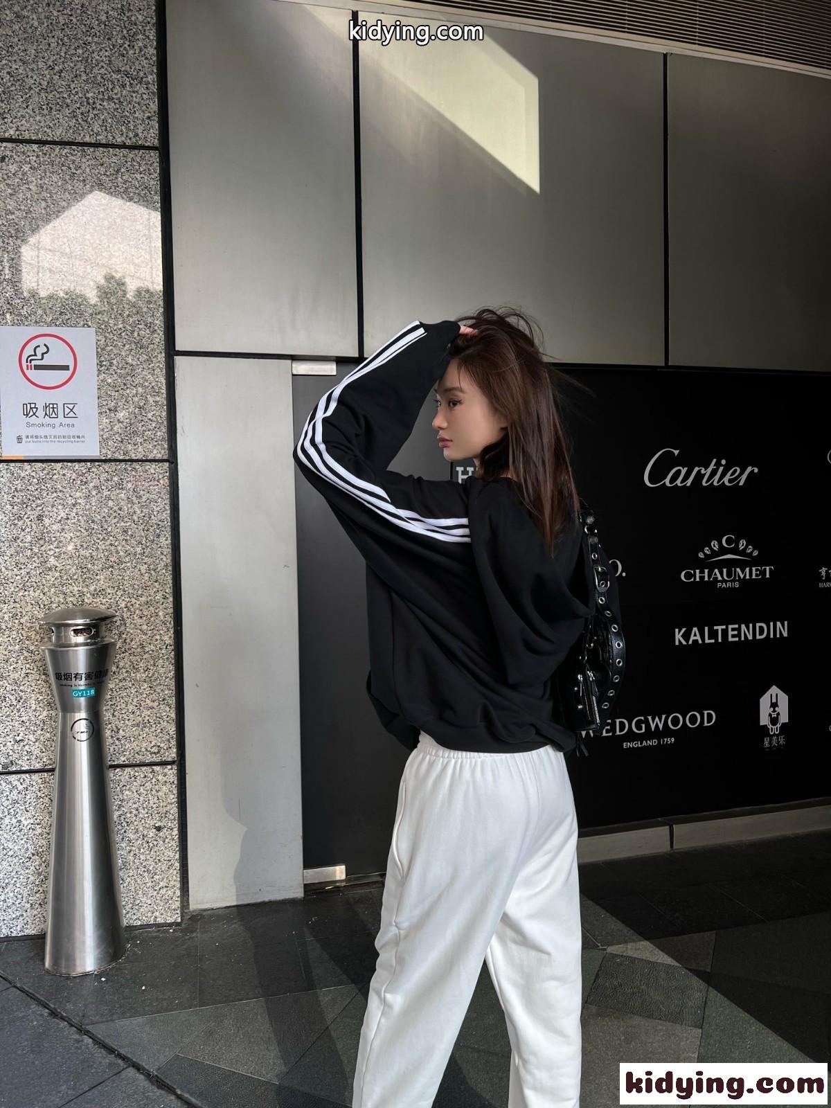 BALENCIAGA ×ADIDAS バレンシアガ パーカー コピー オーバーサイズ ジップアップ フーディ ユニセックス ブラック-4