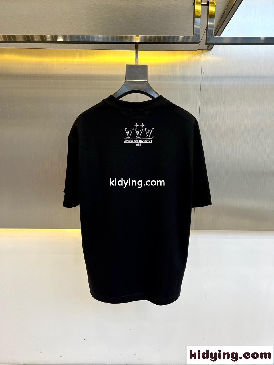 お洒落 プリント クルーネック ルイ・ヴィトン Tシャツ 偽物 ブラック-3