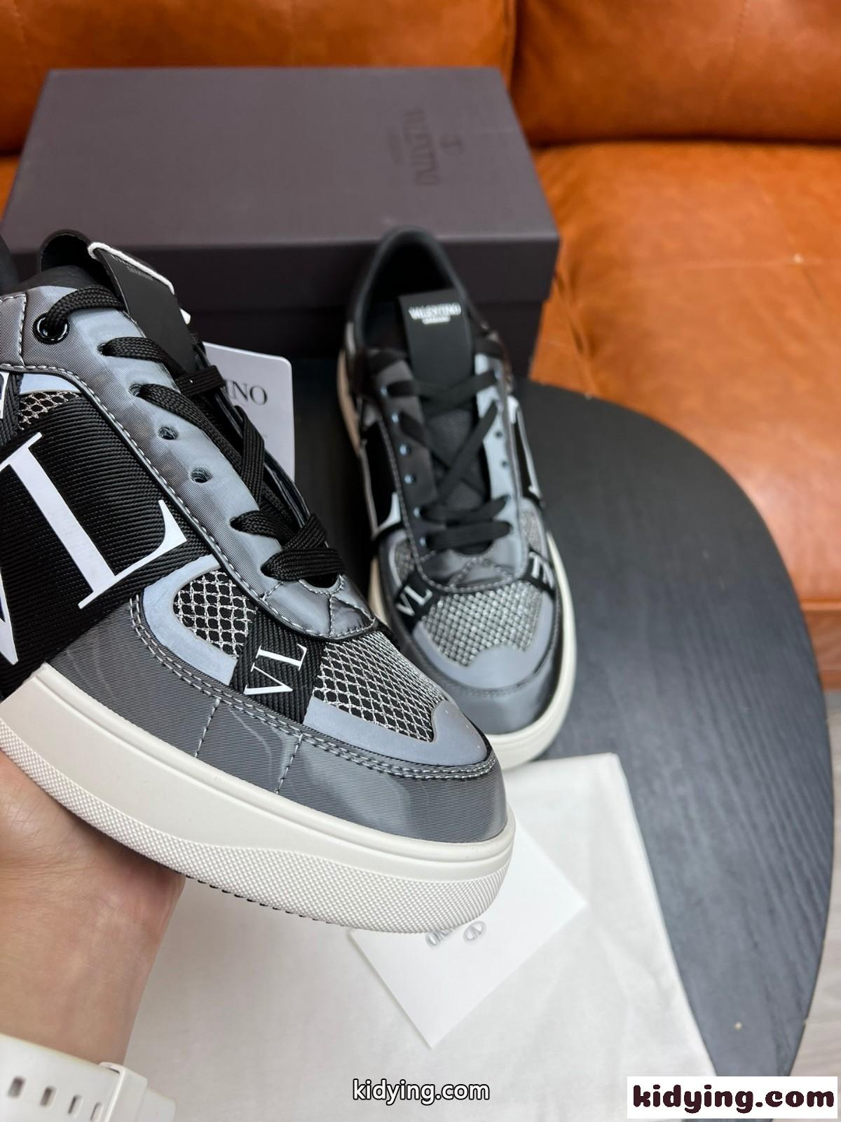 カジュアル 人気 ヴァレンティノ VLTN メッシュ＆レザー ロートップ スニーカー コピー メンズシューズ-3