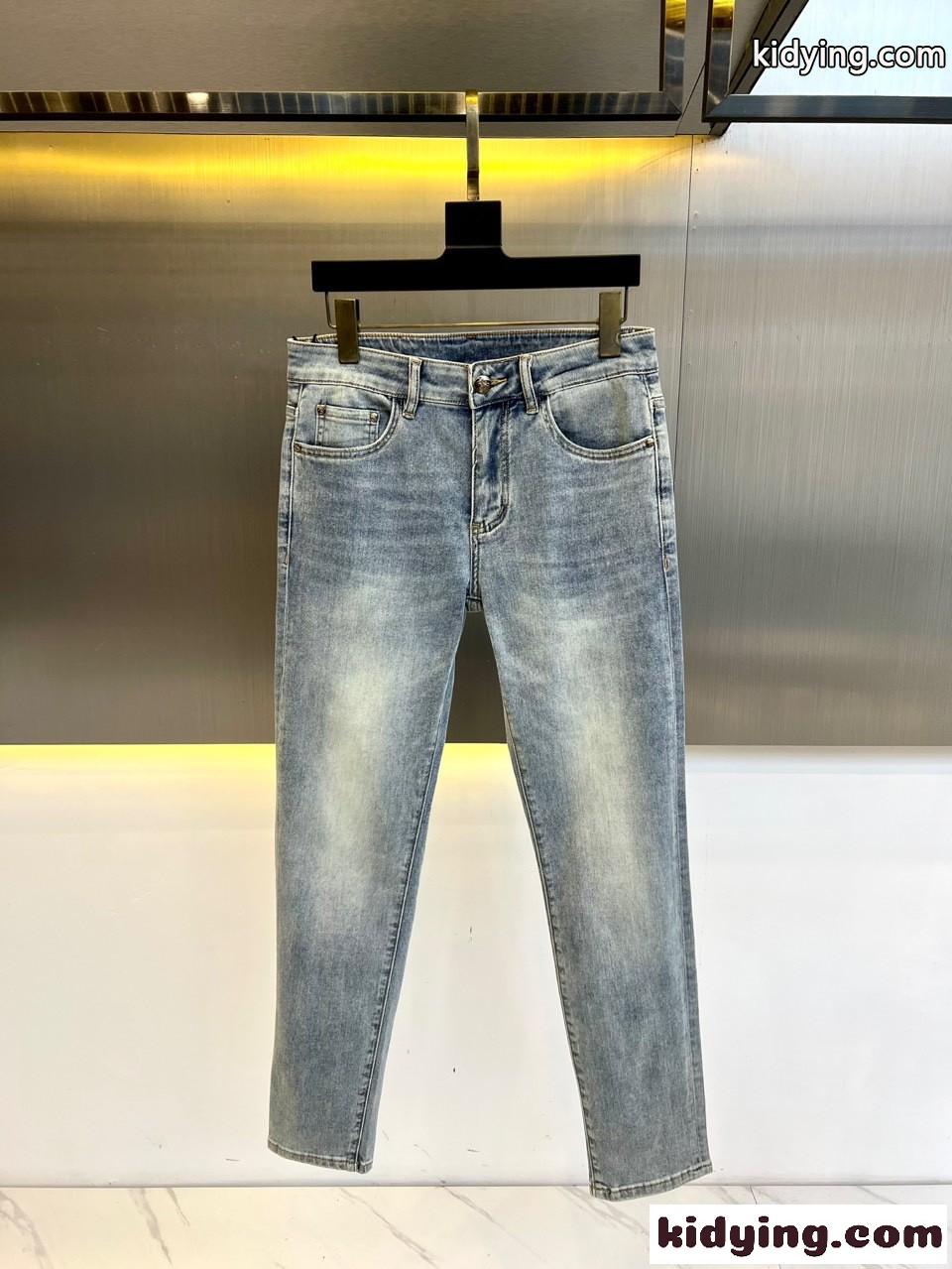 バーバリー ジーンズ 偽物 メンズ カジュアル 合わせやすい デニムパンツ-0
