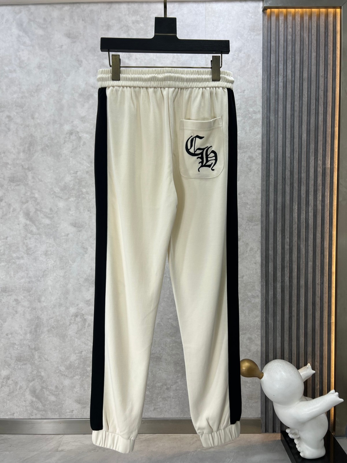 カジュアル 合わせやすい クロムハーツ パンツ コピー クロスパッチ-2