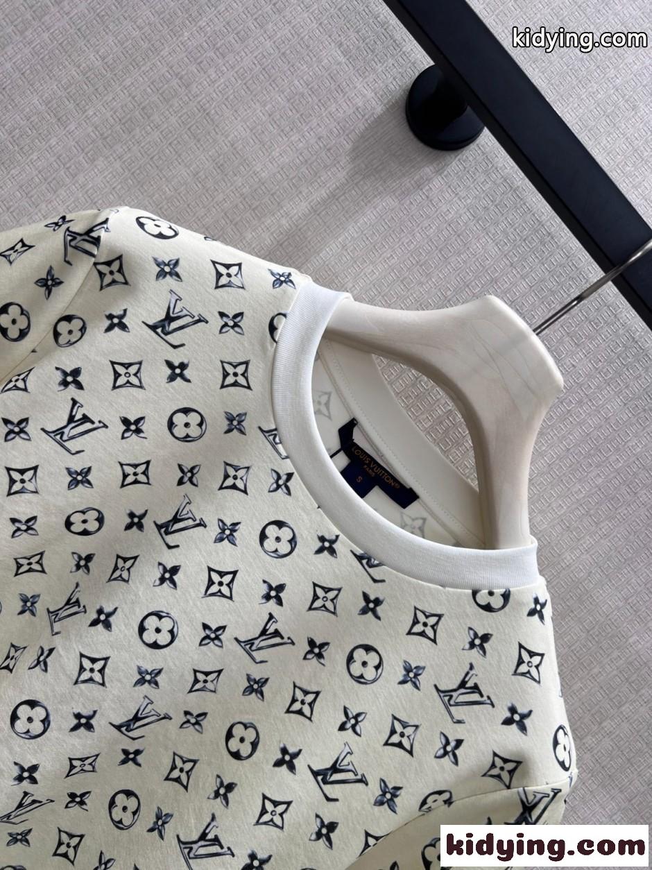 クローム モノグラム クロップ トップ ルイ・ヴィトン Tシャツ コピー 半袖Tシャツ-1