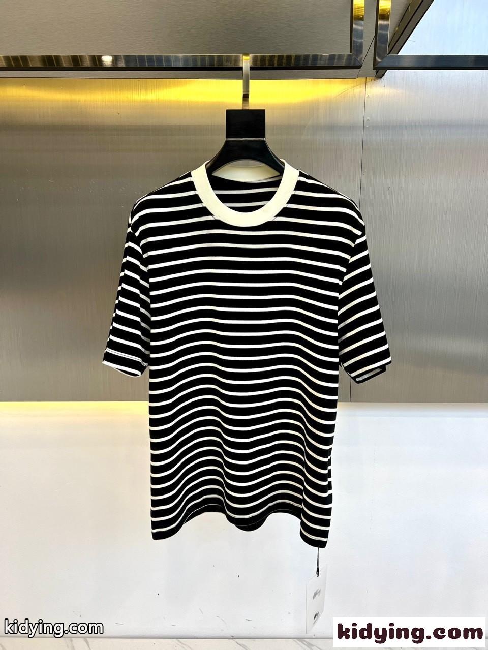 カジュアル お洒落 ボーダー柄 半袖Tシャツ グッチ Tシャツ コピー ブラック-0