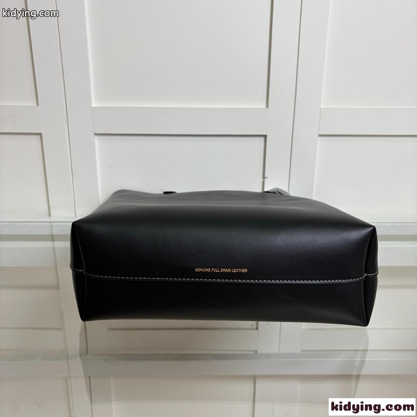 シンプル 上品 レザー トートバッグ コーチ バッグ スーパーコピー ブラック-3