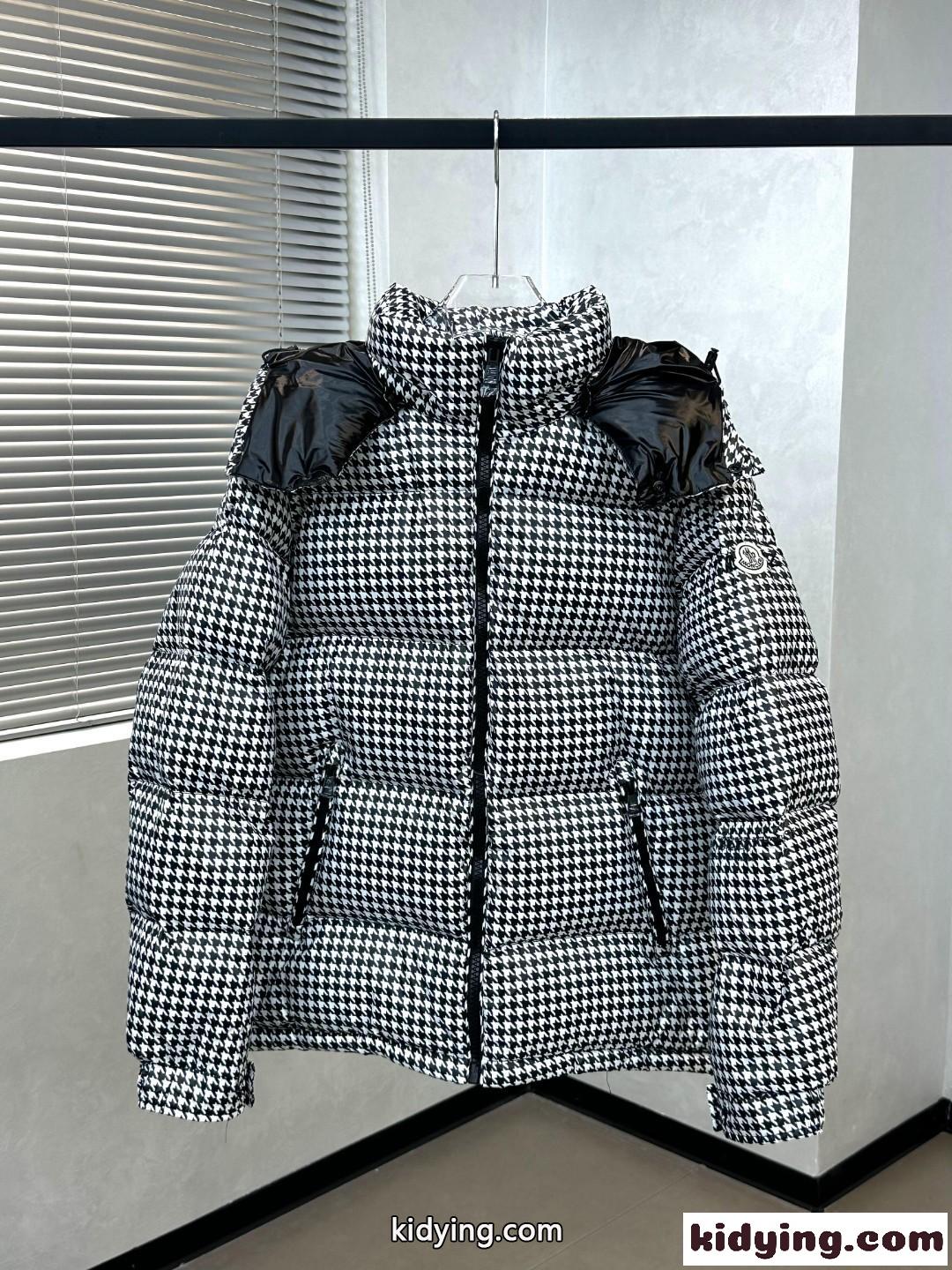 Moncler x FRGMT SOCOTRINEショートダウンジャケット モンクレール ダウンジャケット スーパーコピー-0